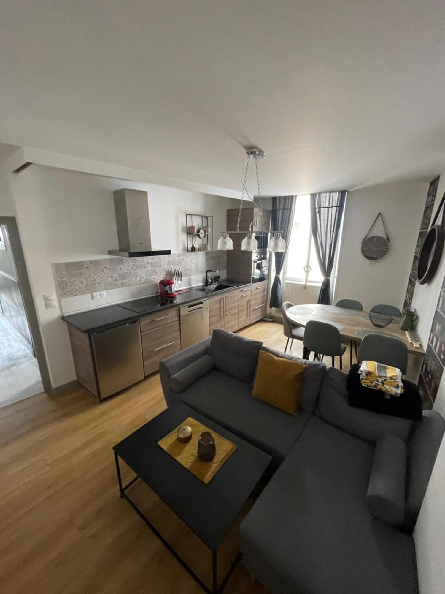 Appartement Moderne Centre Ville, 5 Personnes, 65 M2 Semur-en-Auxois Exterior photo