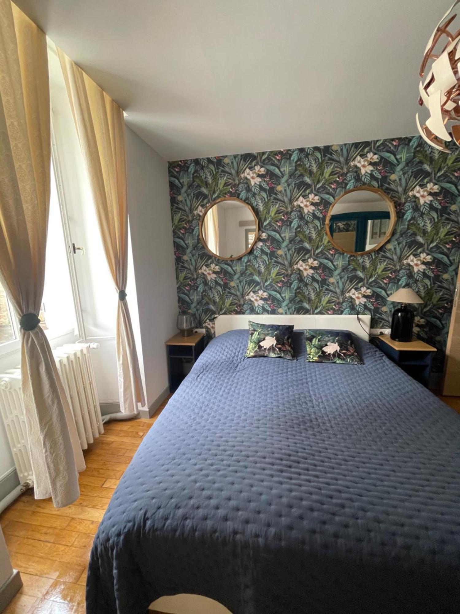 Appartement Moderne Centre Ville, 5 Personnes, 65 M2 Semur-en-Auxois Exterior photo